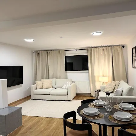 Romantic Getaway With Pool & Panoramic Vineyards