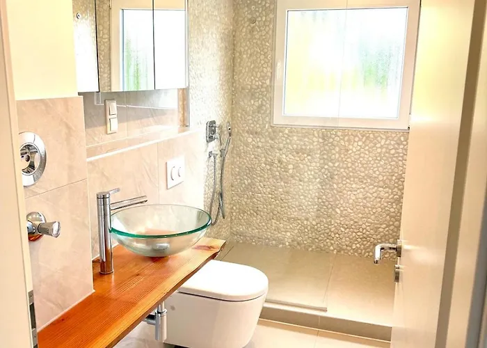 Romantic Getaway With Pool & Panoramic Vineyards