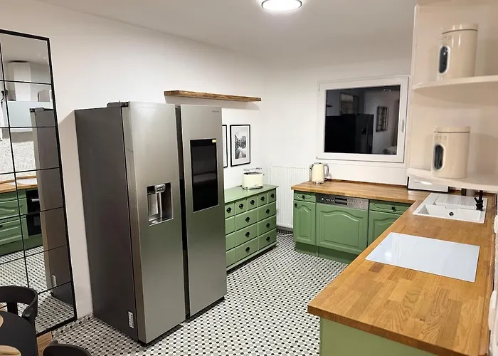 Apartmán Romantic Getaway With Pool & Panoramic Vineyards