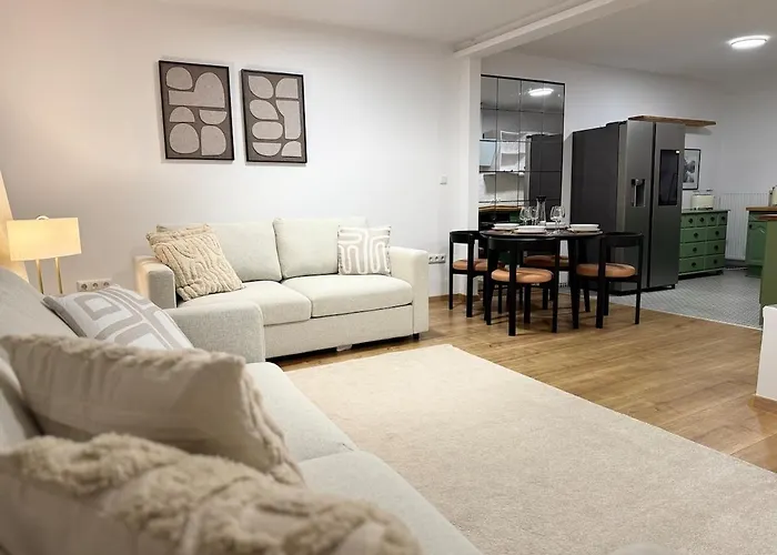 Apartmán Romantic Getaway With Pool & Panoramic Vineyards *